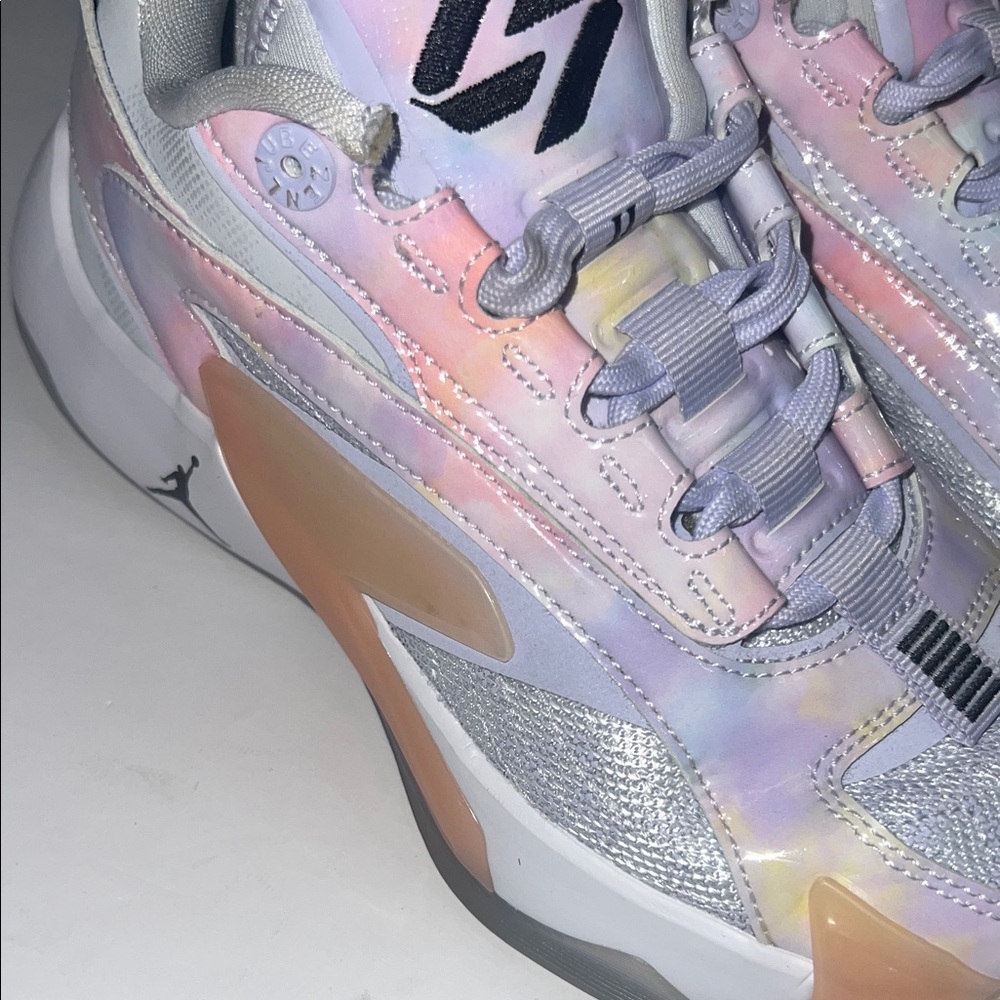 NIKE AIR JORDAN LUKA 2 NEBULA Kids size 3.5Y - Picture 6 of 12